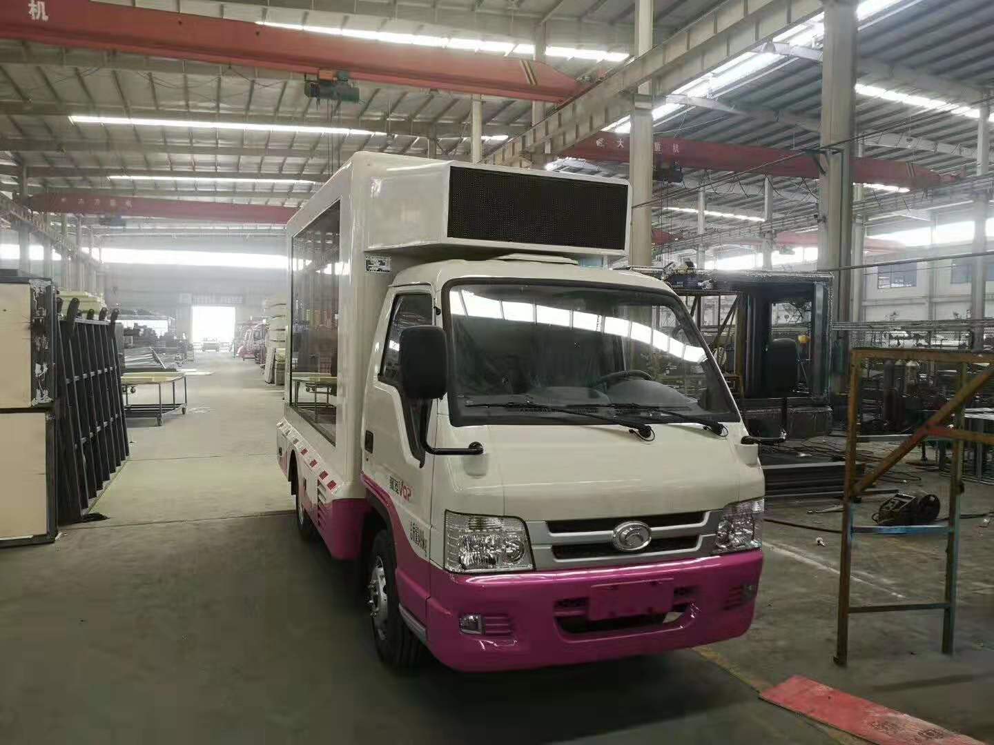 凯时优质运营商福田宣传车侧面图